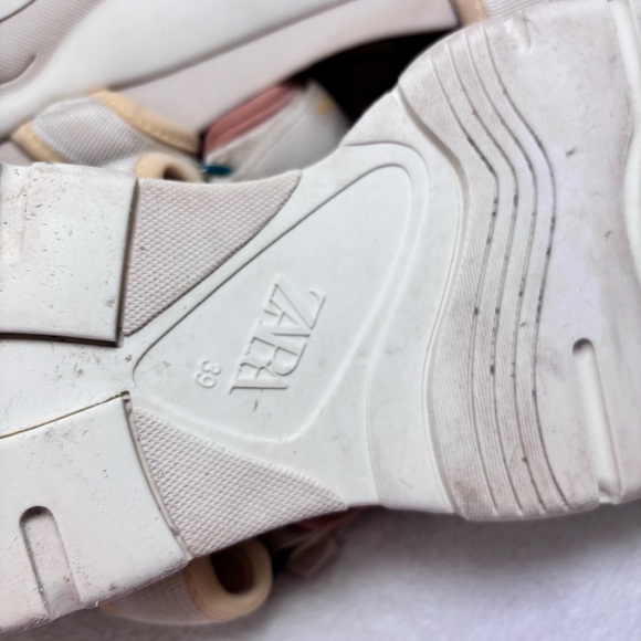 Zara Cream and Tan Sporty‎ Chunky Sandals with Adjustable Straps size 39 - Picture 6 of 12